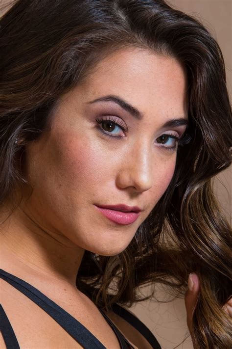 Eva Lovia Porn Pics & Nude Photos 